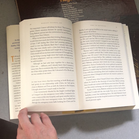 The In-between book - Picture 7 of 10